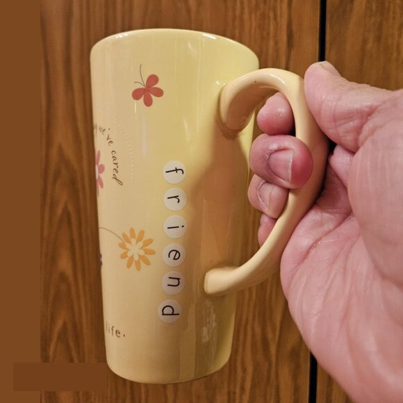 Carlton Friends Coffee Mugs Tall Yellow - Picture 1 of 8